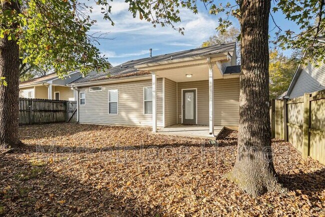 Building Photo - 9447 Brook Forest Cir
