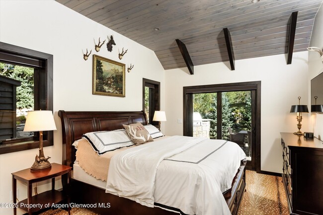 Building Photo - 39 Roaring Fork Dr