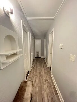 Building Photo - 128 W Northside Dr