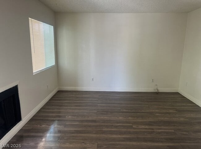 Building Photo - 2710 Eldora Cir