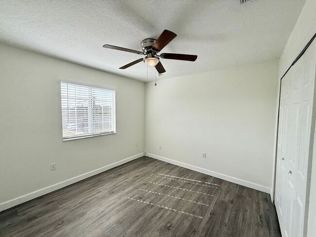 Building Photo - GORGEOUS, Large Completely Renovated Two-Story 4/2.5 PLUS LOFT in POINCIANA VILLAGES!