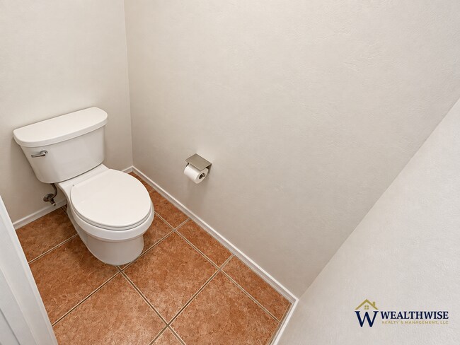 Building Photo - Mountain Views, Large Office/Den & Whole-Home Water Purification — Eagle Crest Ranch