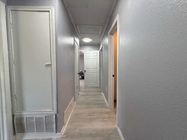 Building Photo - 707 Biggs Terrace