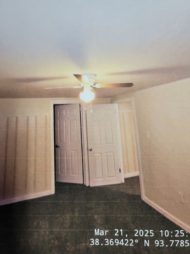 Building Photo - 621 Benton Blvd