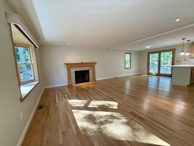 Building Photo - 19 Westerly Dr