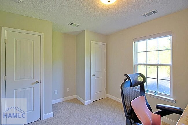 Building Photo - 179 Rutledge Dr