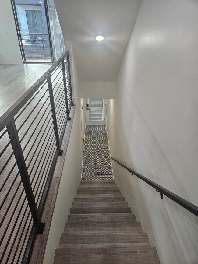 Building Photo - 289 S Roosevelt St