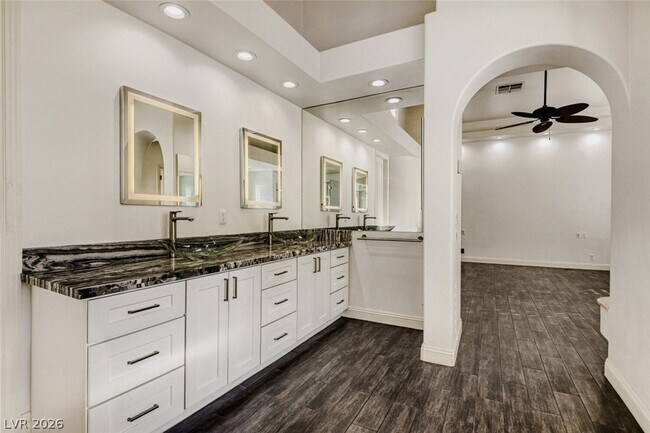 Building Photo - 212 Dalmatian Ln