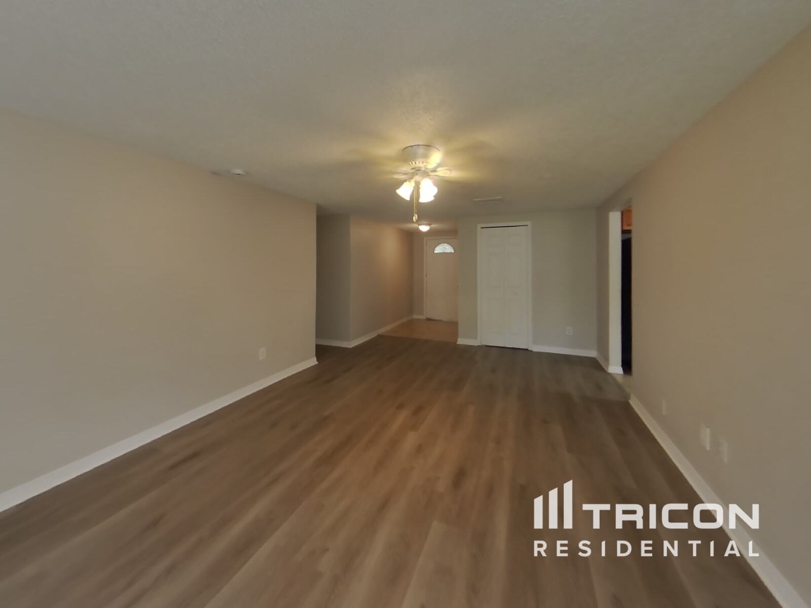 Building Photo - 6801 Wayside Ct