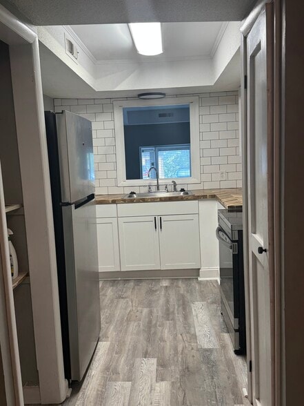 Building Photo - 193 Sierra Pl