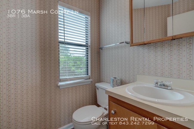 Building Photo - 1076 Marsh Ct Ln