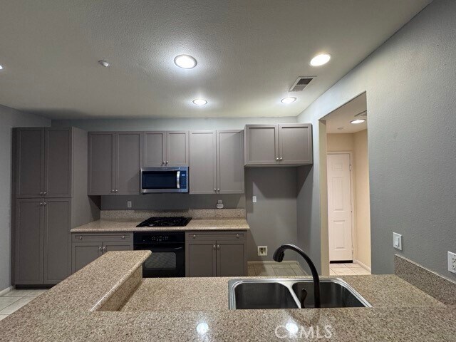 Building Photo - 30505 Canyon Hills Rd