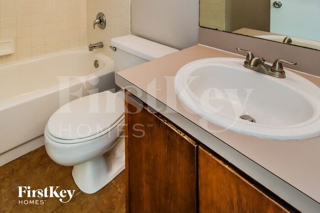 Building Photo - 1603 Cove Landing Dr