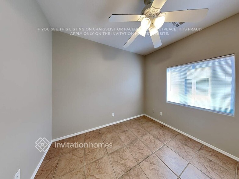 Building Photo - 15439 W Port Au Prince Ln