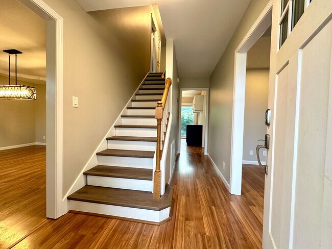 Building Photo - Stunning Single-Family Home with Plenty of...