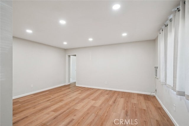 Building Photo - 7390 Valaria Dr