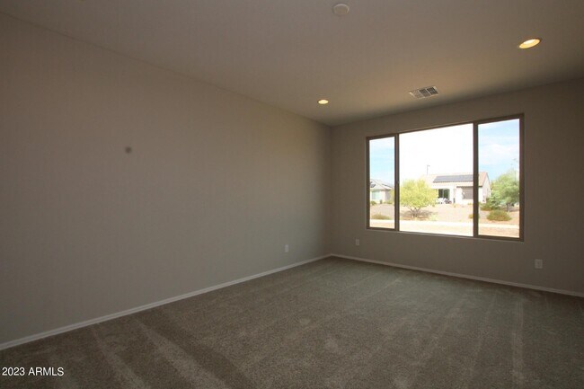 Building Photo - 21379 N 269th Ave