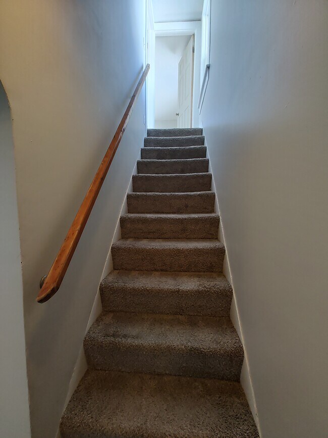 Building Photo - 145 21st St NW