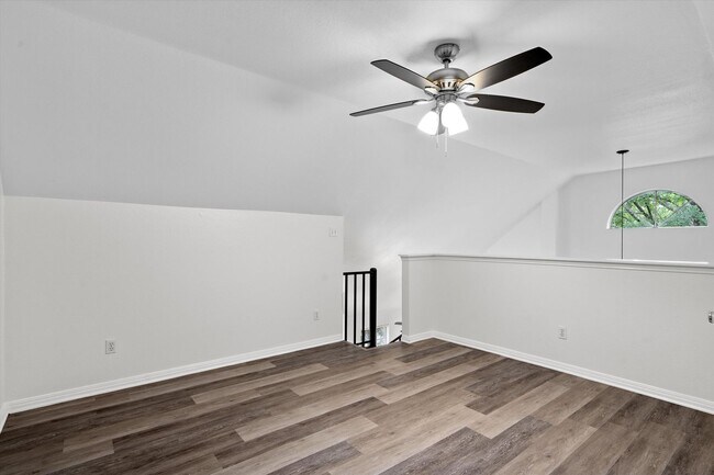 Building Photo - 2908 Whisper Oaks Ln