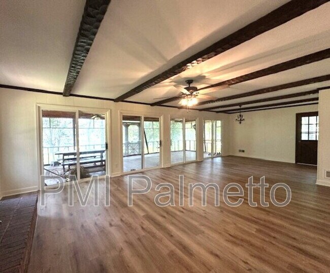Building Photo - 222 Indian Creek Cir