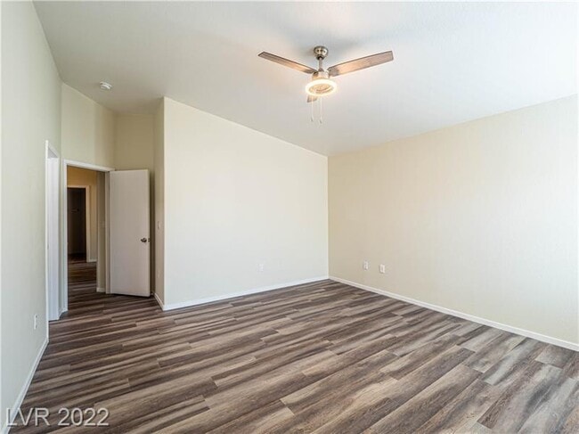Building Photo - 8831 Roping Rodeo Ave