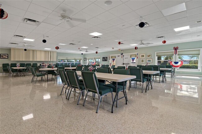 Building Photo - 3301 US-19 ALT