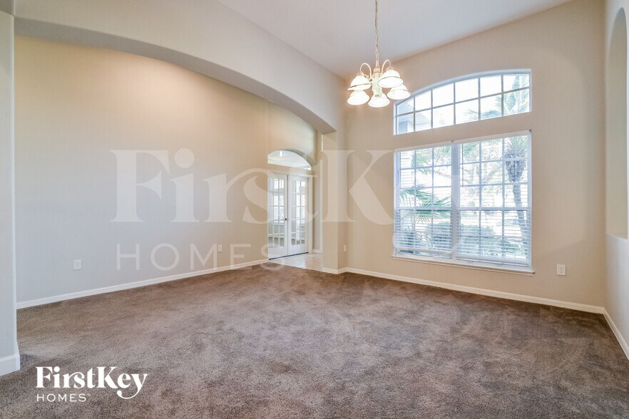 Building Photo - 13856 Magnolia Glen Cir