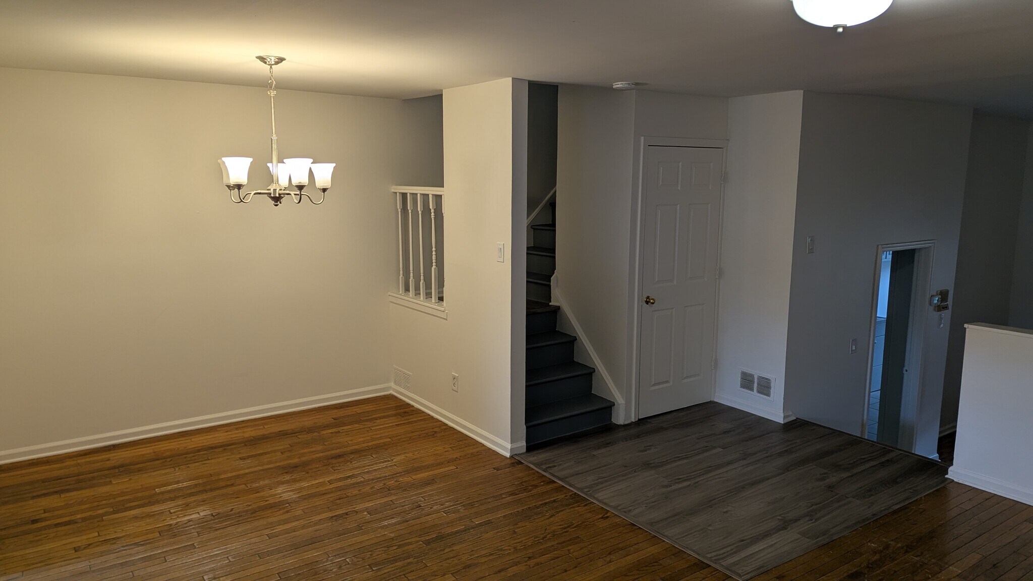 Living/Dining - 1718 Redwood Ct