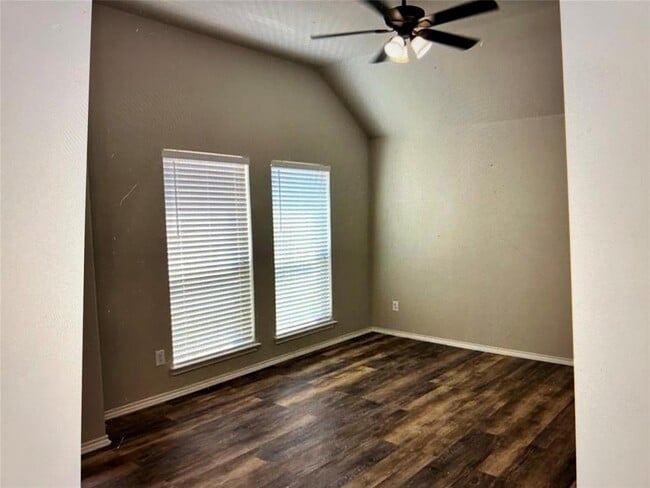 Building Photo - 211 Animas Drive