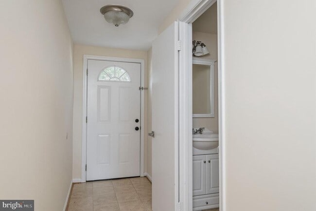 Building Photo - 7886 Brighton Way