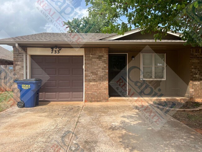 Building Photo - Welcome Home!