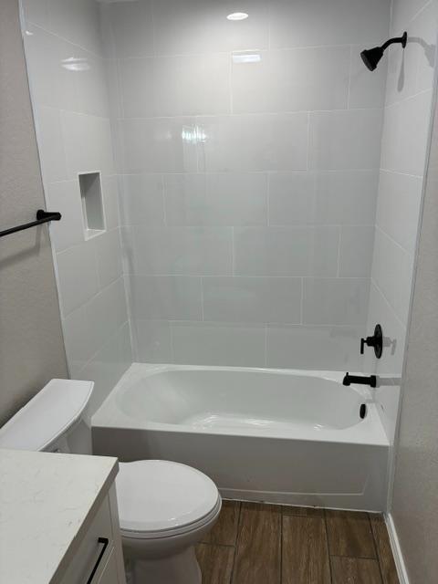 Building Photo - 256 Glenbrook Dr