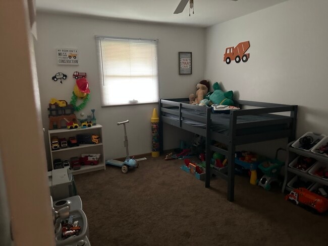 Building Photo - 406-408 Terrace Dr