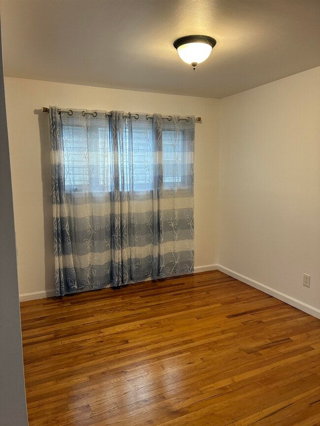 Building Photo - 4803 Aschoff Pl