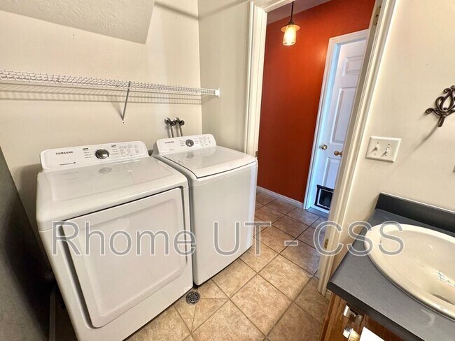 Building Photo - 4788 Barletta Court