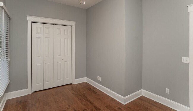 Building Photo - 136 Prescott Dr