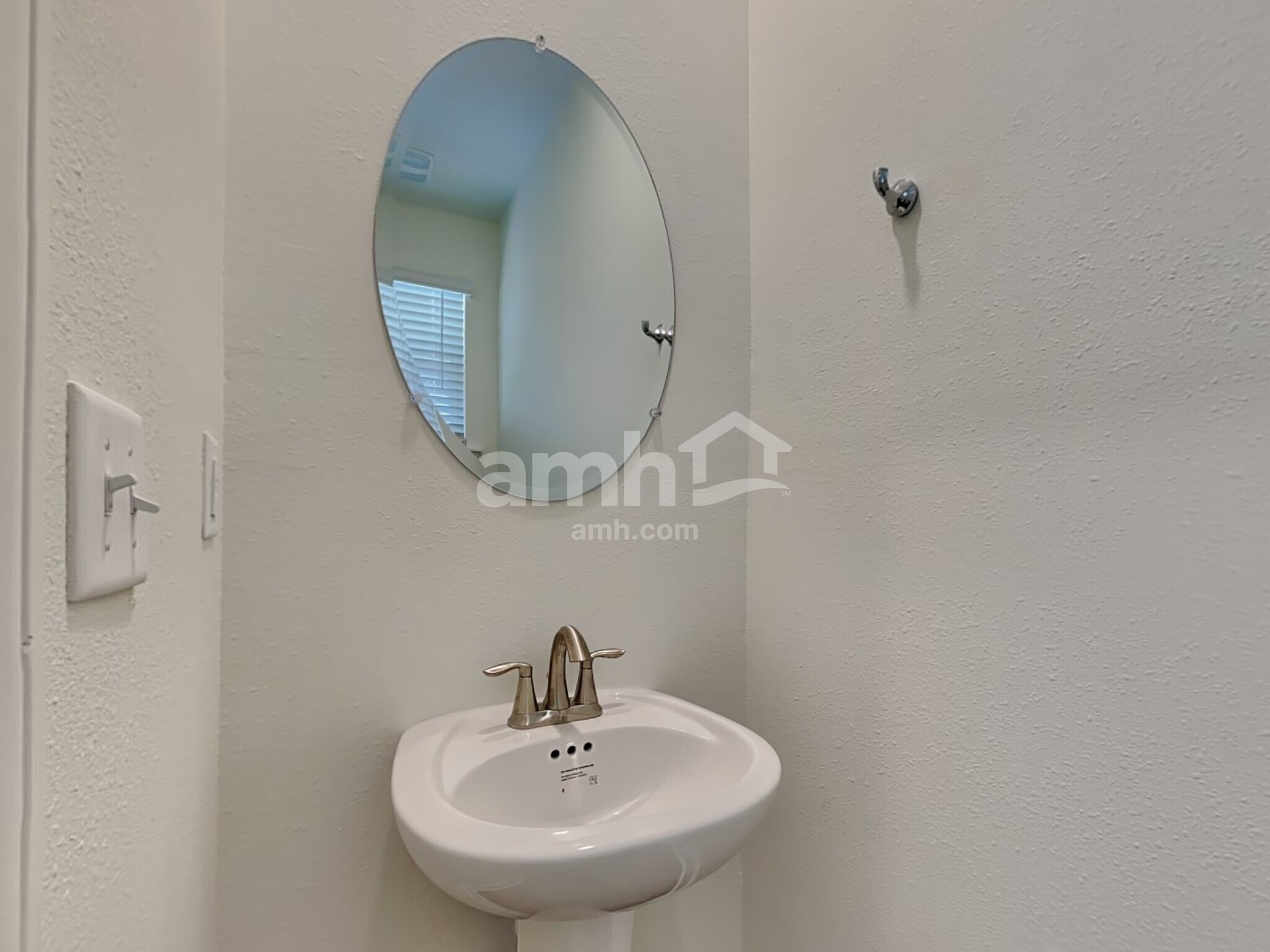 Building Photo - 12325 Paperbark Pl