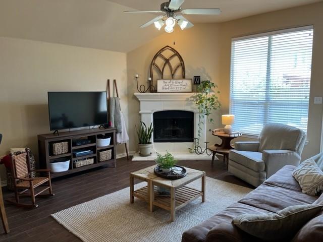 Building Photo - 4640 Daisy Leaf Dr