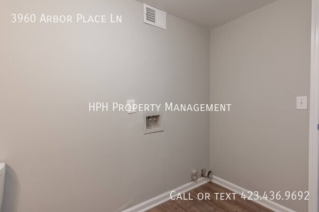 Building Photo - 3960 Arbor Pl Ln