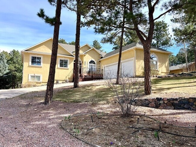 Building Photo - 1550 Capadaro Ct