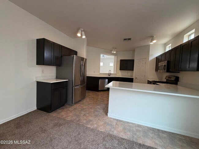 Building Photo - 37 W Camino Rancho Palomas