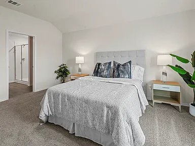 Building Photo - 501 Pineywood Trl