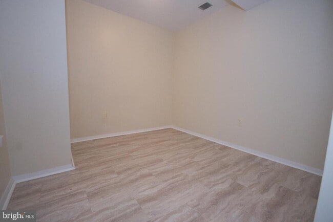 Building Photo - 7993 Tyson Oaks Cir