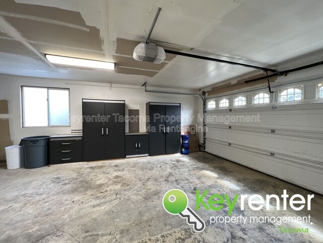 Building Photo - 610 Rice Ct