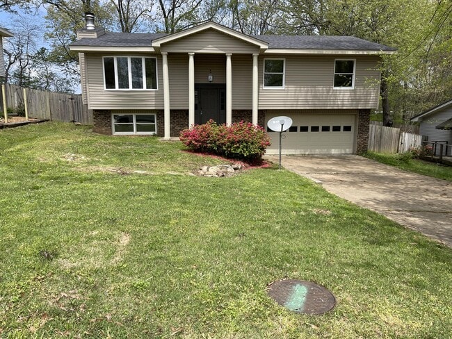 Building Photo - 2018 Timberridge Dr