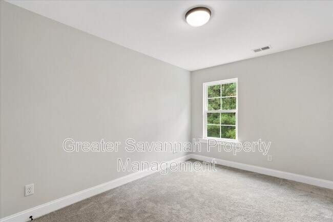 Building Photo - 45 Grove Park Dr