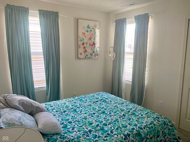 Building Photo - 13428 Dewpoint Ln