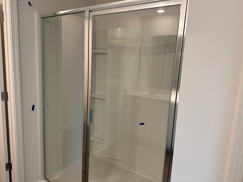 Building Photo - 1112 Holland Dr