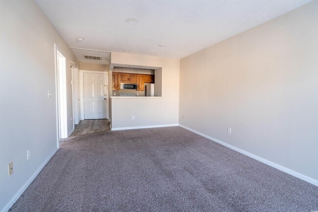 Building Photo - 4708 Cobblestone Dr