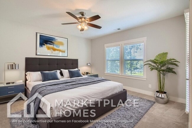 Building Photo - 1802 Porter Ave